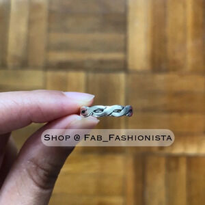 James Avery Retired Twist Stacking Ring size 5.25